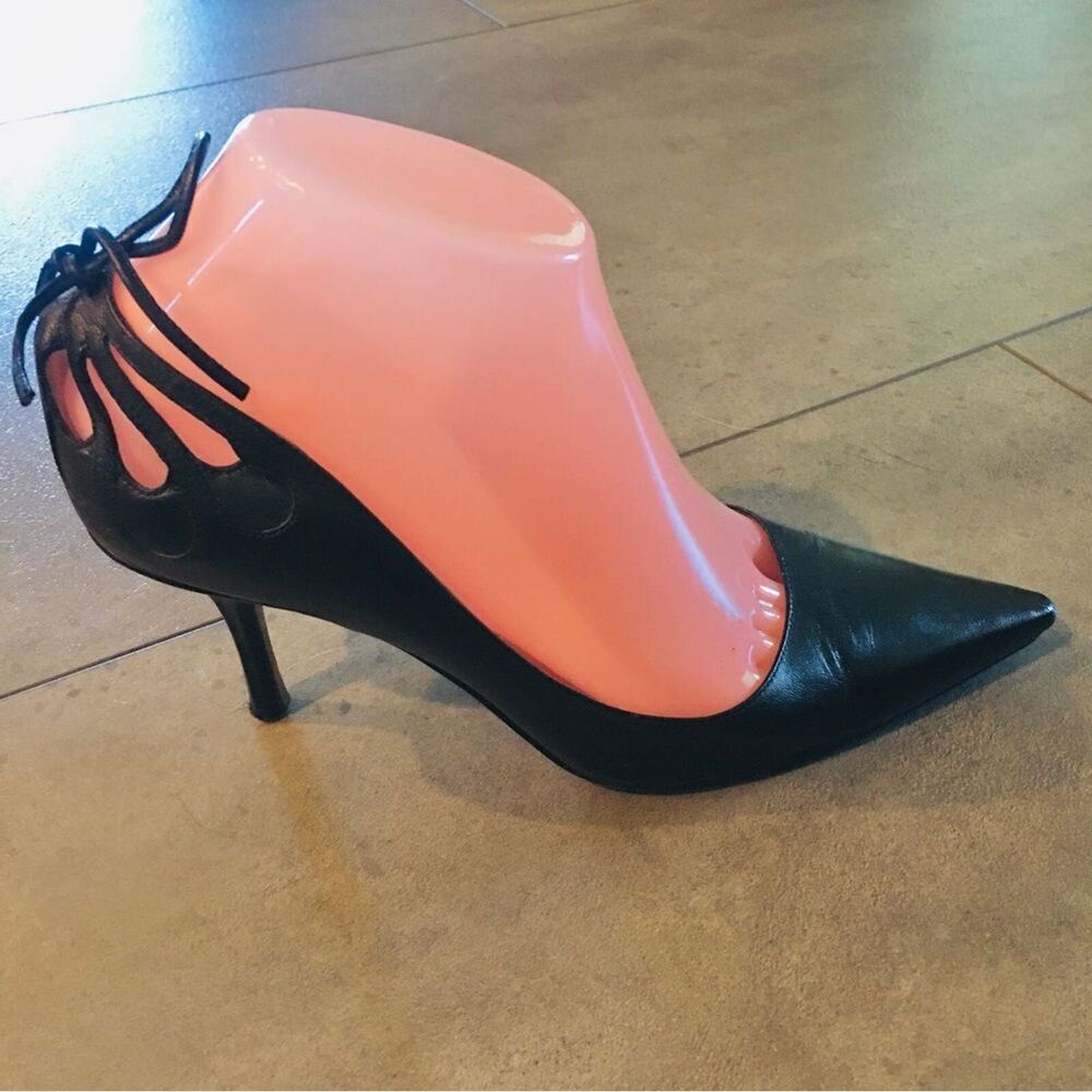 JIMMY CHOO Y2K Black Leather Bow Butterfly Cutouts Heels Pumps Shoes 37.5/7 - Picture 14 of 14